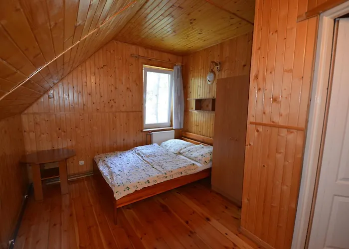 Nyaraló Domyletnie Dom 100m2 Z Wlasna Dzialka *